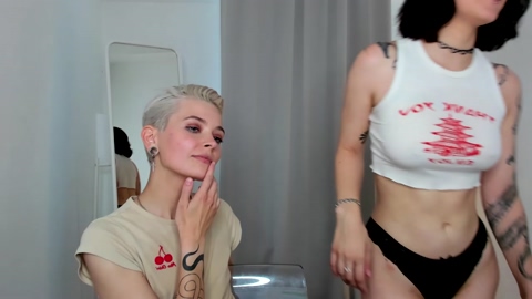 tessa_wayne  29-08-2022